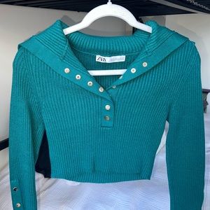 Zara Cropped Green Sweater